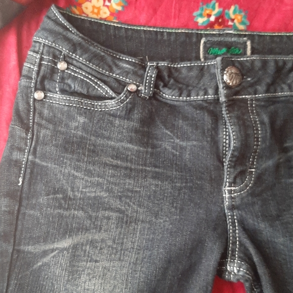 Ladies wrangler jeans - Picture 2 of 4